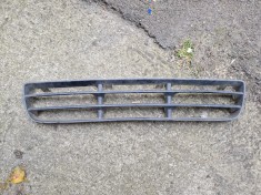 Grilă mijloc bară față VW Bora