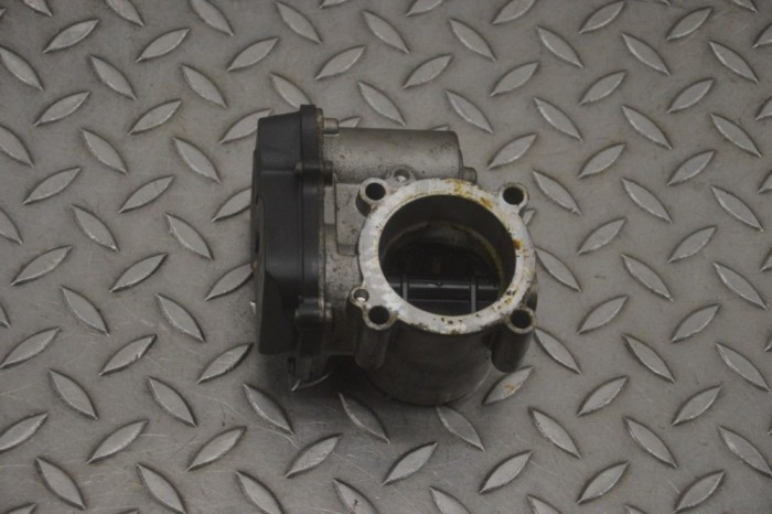Corp clapetă AUDI A3 Sportback 8PA 2008 OEM: 03C133062C,A2C53030936 | 24642850
