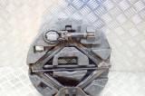 Cric FORD FOCUS III 2012 OEM: BM51-17009-EB 13528998