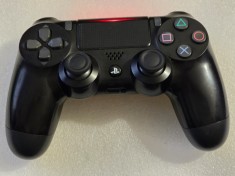 Controller Wireless Sony DualShock 4 V2 (Model CUH-ZCT2E), Negru, Original