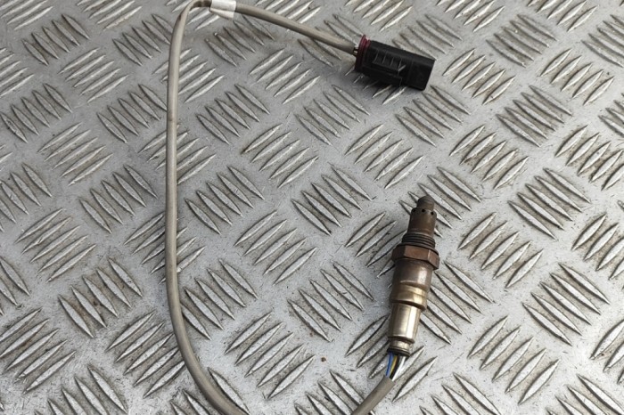 Sonda lambda BMW 8 Gran Coupe G16, F93 2021 OEM: 9500616 | 32041181