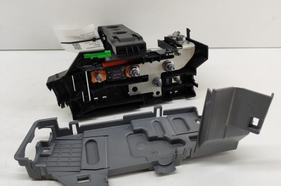 Borna cablu baterie VOLVO XC60 II 246 2024 OEM: 32264790 25273549 foto