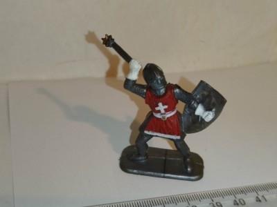 bnk jc Ludorev Norev - cavaler pedestru cu buzdugan foto
