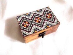 Cutie lemn cu motiv traditional, 43433