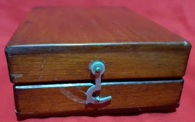Cutie - caseta din lemn de cires dimensiuni 10 X 13 cm foto