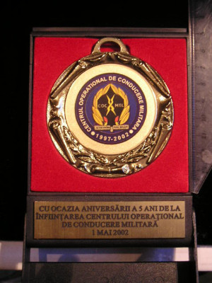 QW3 3 - Medalie - tematica militara - Centrul de conducere 5 ani - 2002 foto