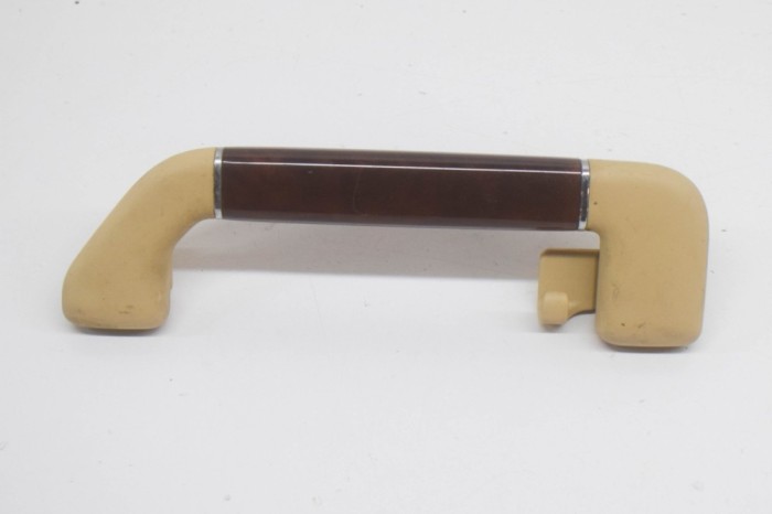 M&acirc;ner plafon st&acirc;nga spate VW PHAETON 3D_ 2003 OEM: 3D0857608E,3D0857607F,3D0857607G,3D0857608D 12299395