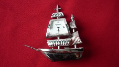 CEAS ELECTRONIC QARTZ FORMA DE CORABIE, LE TEMPS foto