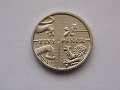 5 PENCE 2014 GBR-AUNC foto