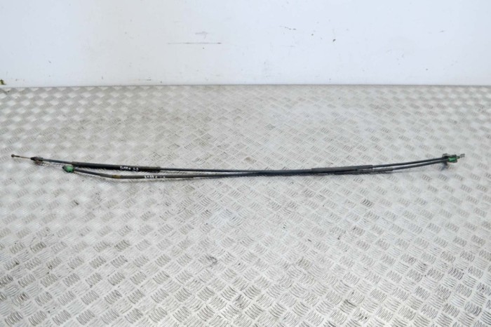 Cablu fr&acirc;nă de m&acirc;nă OPEL VIVARO Furgon 2016 OEM: 93459142,365300709R 13303798