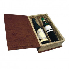 Cutie din carton cu hartie creponata pentru doua sticle de vin foto