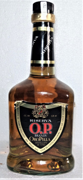 - BRANDY oro pilla , RISERVA TIP ( A ), Cc. 700 GR. 40 ANII 1980/90