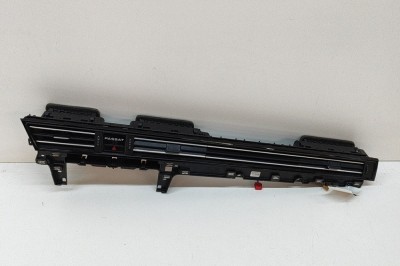 Gura de ventilație planșa de bord VW PASSAT Variant B8 3G5 2021 OEM: 3G1858416M,3G1858416 25221456 foto