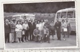 Bnk foto - Autocare Skoda 706 RTO Lux si Ikarus 55 ONT cu excursionisti, Alb-Negru, Romania de la 1950, Transporturi