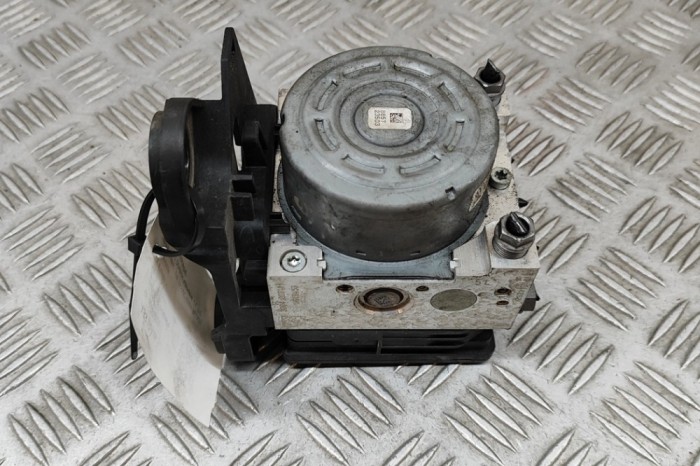Pompa ABS VW PASSAT Variant B8 3G5 2021 OEM: 5Q0614517GD,5Q0614517BR 29038920