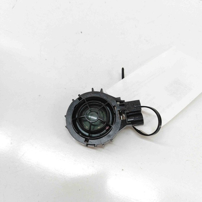 Difuzor ușă st&acirc;nga față AUDI A3 Limousine 8VS, 8VM 2016 OEM: 8V0035399C 31647352