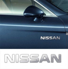 Stickere laterale CHROME - NISSAN (set 2 buc.) foto