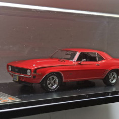 Macheta Chevrolet Camaro SS Coupe 1969 rosu - PremiumX 1/43 Volkswagen