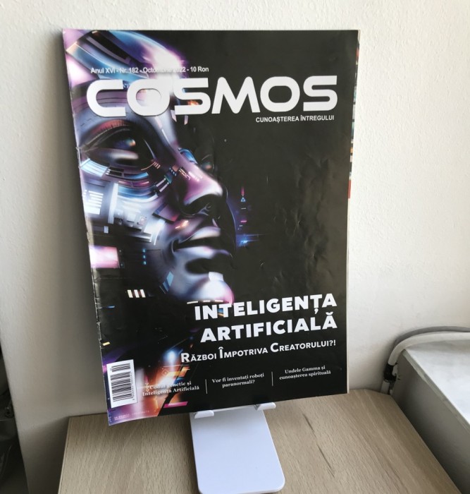 Revista Cosmos octombrie 2022, Anul XVII - Nr 182