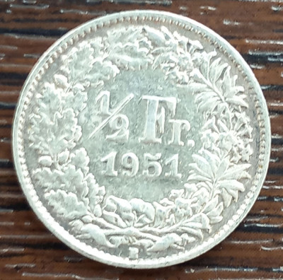 (A34) MONEDA DIN ARGINT ELVETIA - 1/2 FRANC 1951 foto