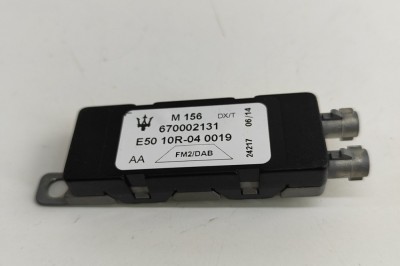 Amplificator de antena MASERATI QUATTROPORTE VI 2014 OEM: 670002131,10R040019 29367470 foto