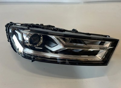 Audi Q7 4M Headlight/headlamp 4M0941006 foto