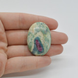 Cabochon rubin in fucsit 37x26x7mm c61, Stonemania Bijou