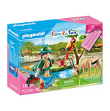 Playmobil Family Fun, Set cadou Zoo - Fetita si animale