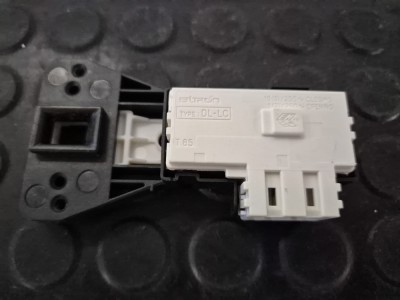 Mecanism inchidere usa masina de spalat Samsung DC64-01538A / C130 foto