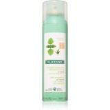 Klorane Nettle șampon uscat pentru păr gras și &icirc;nchis la culoare 150 ml