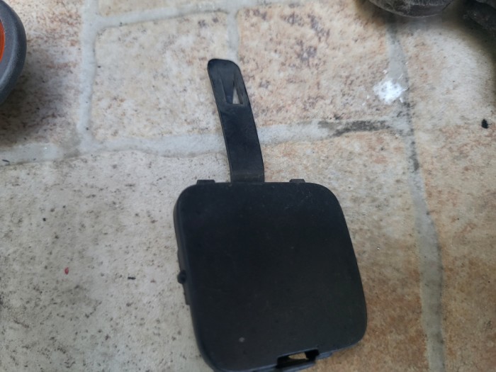 Capac c&acirc;rlig remorcare bară față Peugeot 407