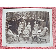 Fotografie, militari intr-o pauza de relaxare, perioada interbelica