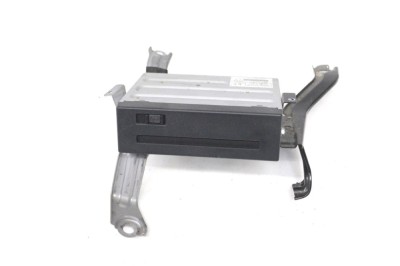 Unitate de control navigație TOYOTA PRIUS Hatchback _W2_ 2007 OEM: Hatchback | 15493936 foto