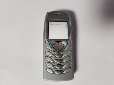 Telefon Nokia 6100 albastru folosit foto