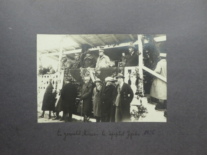Foto , Generalul Mircescu , Ministrul de Razboi , la depozitul Jegalia , 1926