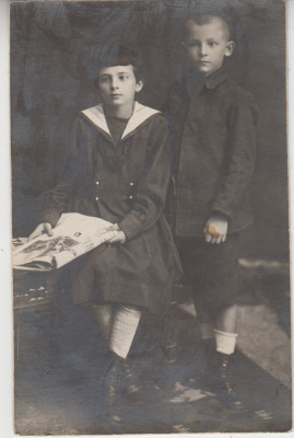M5 B43 - FOTO - FOTOGRAFIE FOARTE VECHE - frate si sora - anul 1922 foto