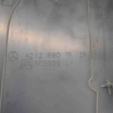 Ornament st&acirc;lp B st&acirc;nga MERCEDES-BENZ E W212 2015 OEM: Sedan | 3614088