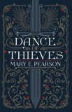 Dance of Thieves : the sensational young adult fantasy from a New York Times bestselling author - SAS Gardners EU