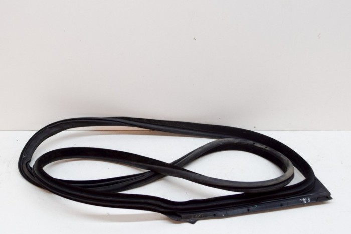 Garnitura ușă dreapta față BMW 4 Coupe F32, F82 2013 OEM: 7279741 | 13848773