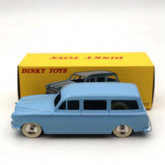 Macheta Familiale 403 Peugeot - Dinky Toys foto