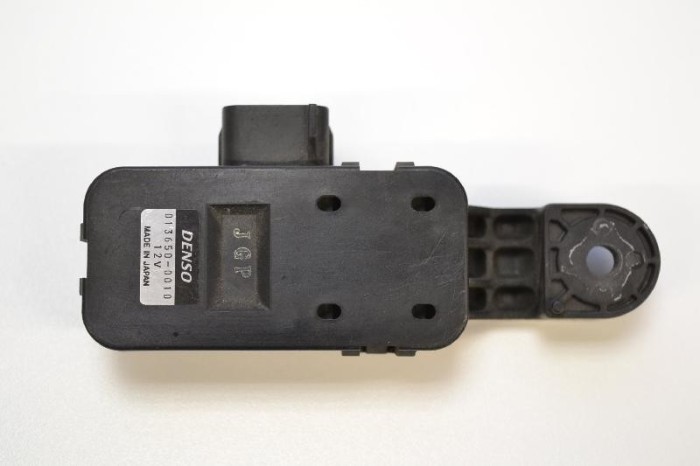 Alt modul de control LEXUS IS II GSE2_, ALE2_, USE2_ 2007 OEM: 013650-0010 1769662