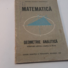 Geometrie analitica, manual pentru clasa a XI- a -Constantin Udriste , ,RF2