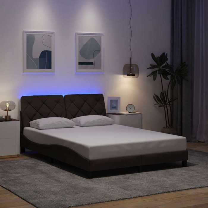 vidaXL Cadru de pat cu LED fără saltea țesătură maro &icirc;nchis 120x200 cm 3310660