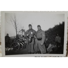 Fotografie, doi militari germani in cel de-al doilea razboi mondial