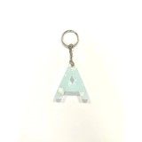 Breloc Personalizat Litere din Rășină &ndash; Model &bdquo;Cer senin cu Norișori&rdquo; &ndash; Cadou Handmade Unicat