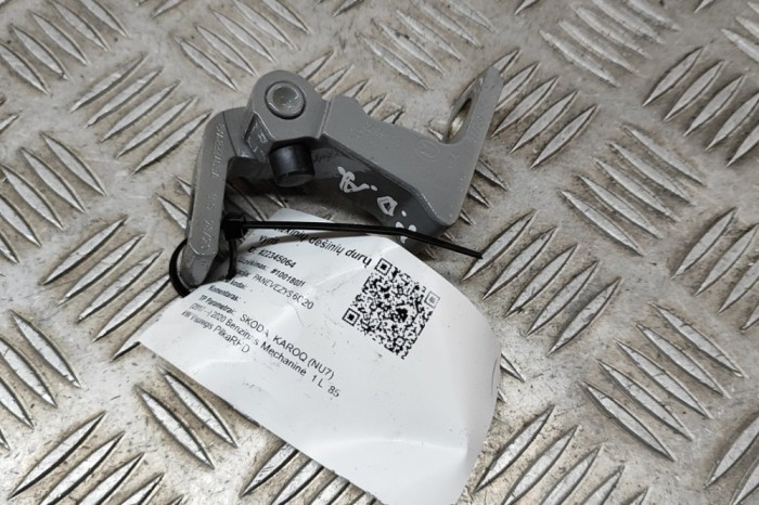 Balama ușă dreapta față SKODA KAROQ NU7 2020 OEM: 8X0831404E | 22345064