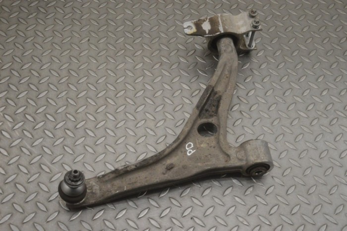 Braț inferior dreapta față MERCEDES-BENZ A V177, Z177 2021 OEM: A2473331600 23020524