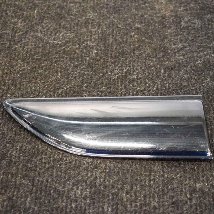 Bandou ușă dreapta față LAND ROVER RANGE ROVER EVOQUE L538 2018 OEM: BJ32-29426-AEW 3997962