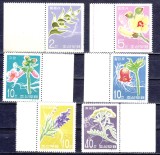 A12 S1 10 - Timbre foarte vechi - Coreea de nord - flori - 1967