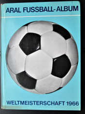 Album, Cartonase de colectie Fotbal: Campionatul Mondial, Anglia 1966 foto